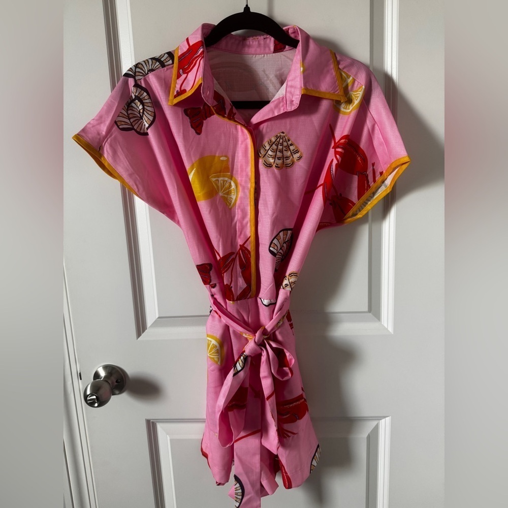 NWOT-Commense Pink Short-Sleeve Romper with Fruit and Shell Print Fits Like A Sm